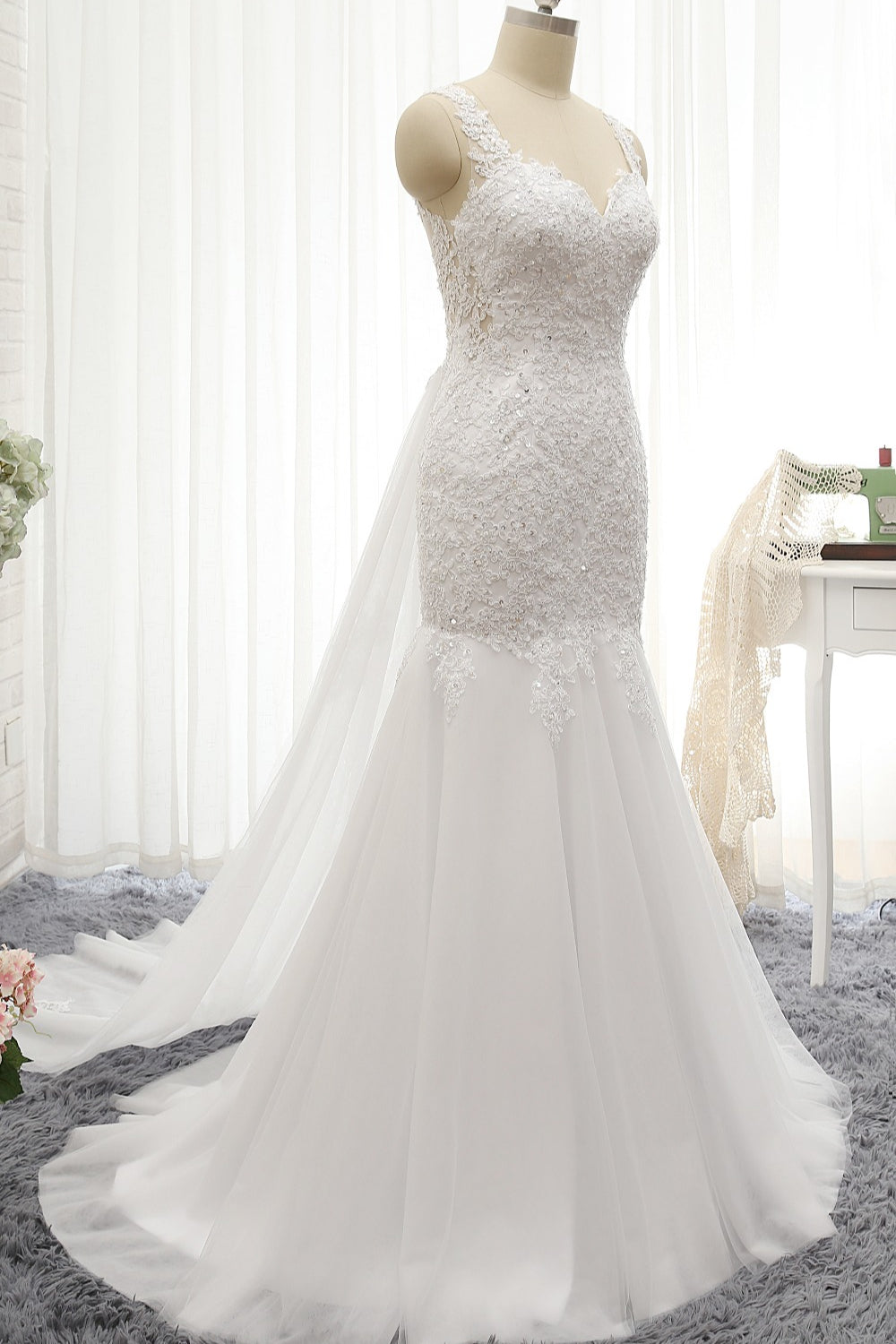 Glamorous Strapless Sweetheart Lace Mermaid Wedding Dress White Tulle Appliques Bridal Gowns Online