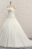 Glamorous Strapless Tulle Lace Wedding Dress Sweetheart Sleeveless Bridal Gowns with Appliques On Sale