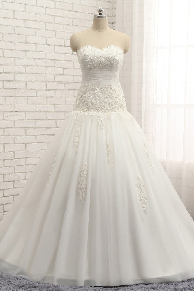 Glamorous Strapless Tulle Lace Wedding Dress Sweetheart Sleeveless Bridal Gowns with Appliques On Sale