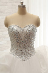 Glamorous Sweetheart White Sequins Wedding Dresses With Appliques Tulle Ruffles Bridal Gowns Online