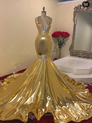 Gold V-Neck Prom Dress Mermaid Sleeveless With Appliques