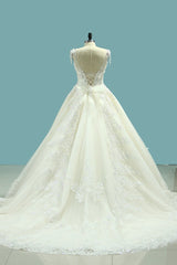 Gorgeous Ball Gown Jewel Champagne Tulle Wedding Dress Lace Appliques Beadings Bridal Gowns with Tassels