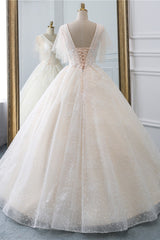 Gorgeous Ball Gown V-Neck Tulle Beadings Wedding Dress Rhinestones Appliques Bridal Gowns with Short Sleeves On Sale