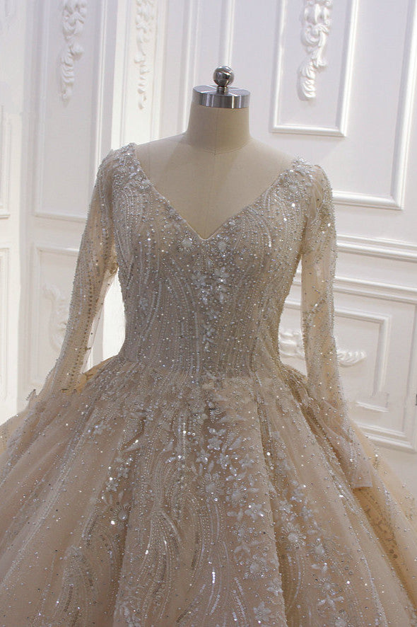 Gorgeous Ball Gown V-neck Wedding Dress Long Sleeves Applqiues Sequined Bridal Gowns Online