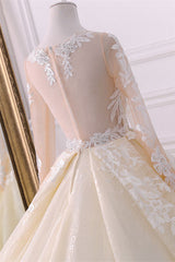Gorgeous Jewel Champagne Tulle Lace Wedding Dress Long Sleeves Appliques Bridal Gowns Online
