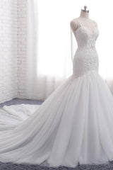 Gorgeous Spaghetti Straps V-Neck Mermaid Wedding Dress White Lace Appliques Sleeveless Bridal Gowns Online