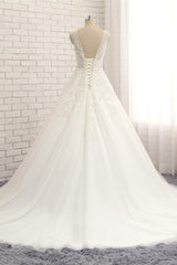 Gorgeous Straps Sleeveless White Wedding Dresses With Appliques A-line Tulle Ruffles Bridal Gowns Online
