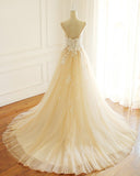 Gorgeous Sweetheart Creamy Tulle Wedding Dress Spaghetti Straps Sweep Train Bridal Gowns On Sale
