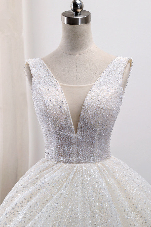 Gorgeous Tulle V-Neck Ball Gown Wedding Dress Sparkly Sequined Sleeveless Bridal Gowns On Sale