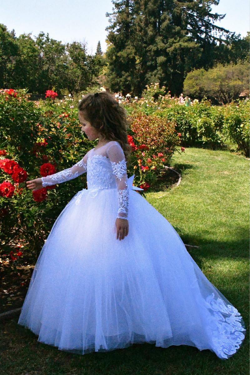 Long Sleeves Tulle Lace Flower Girl Dress On Sale