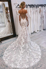 Long Sleeves Wedding Dress Mermaid With Lace Appliques