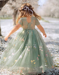 Lovely Green Cap Sleeves A-line Flower Girl Dresses With Appliques-Newinlook