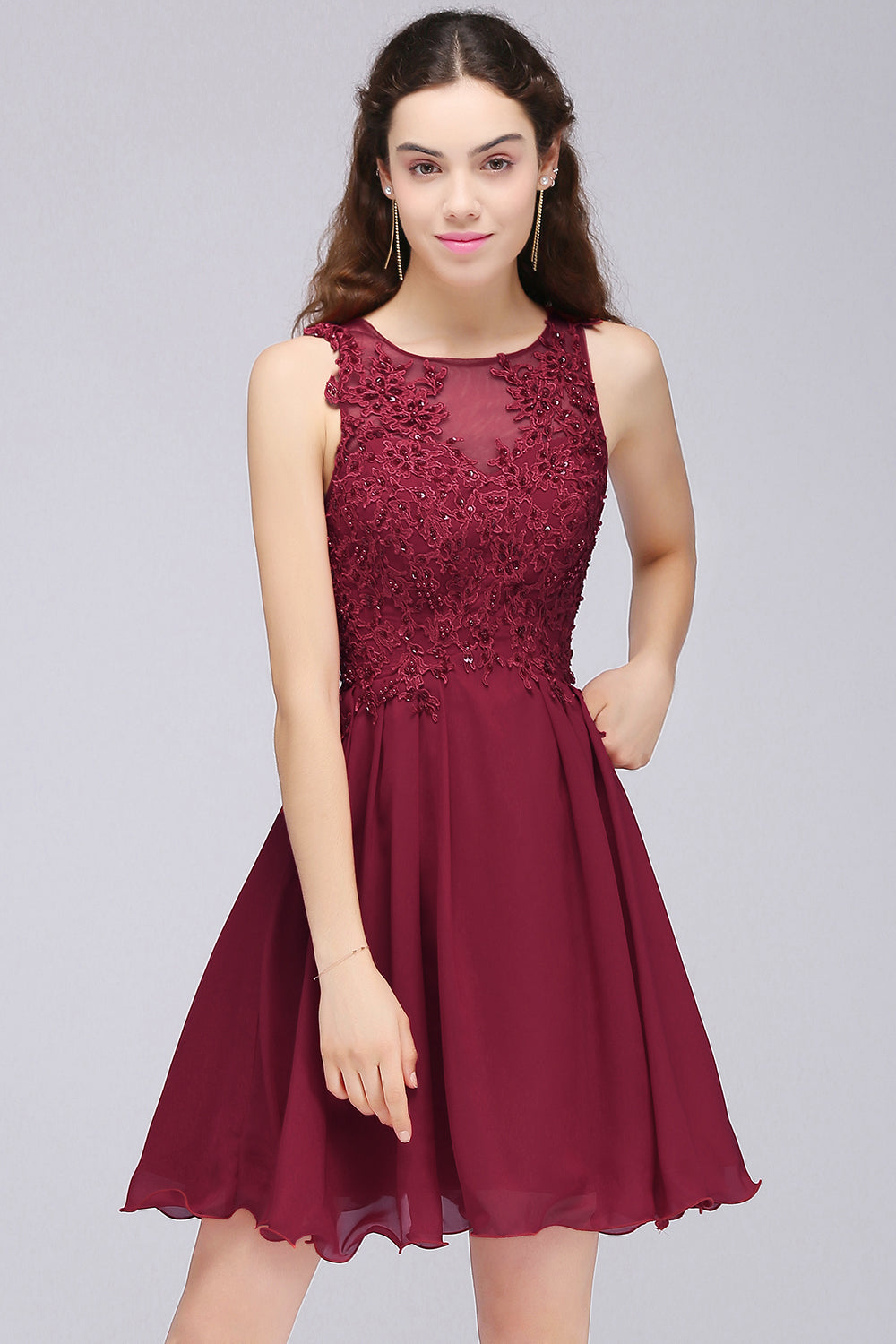 Lovely Lace Short Burgundy Bridesmaid Dress with Appliques