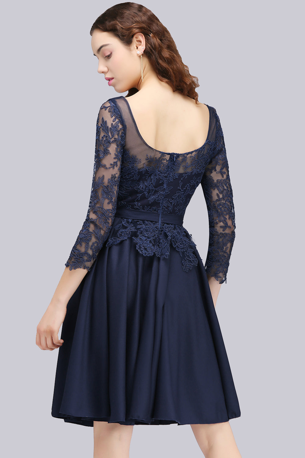 Modest 3/4 Sleeves Short Navy Lace Bridesmaid Dresses with Appliques