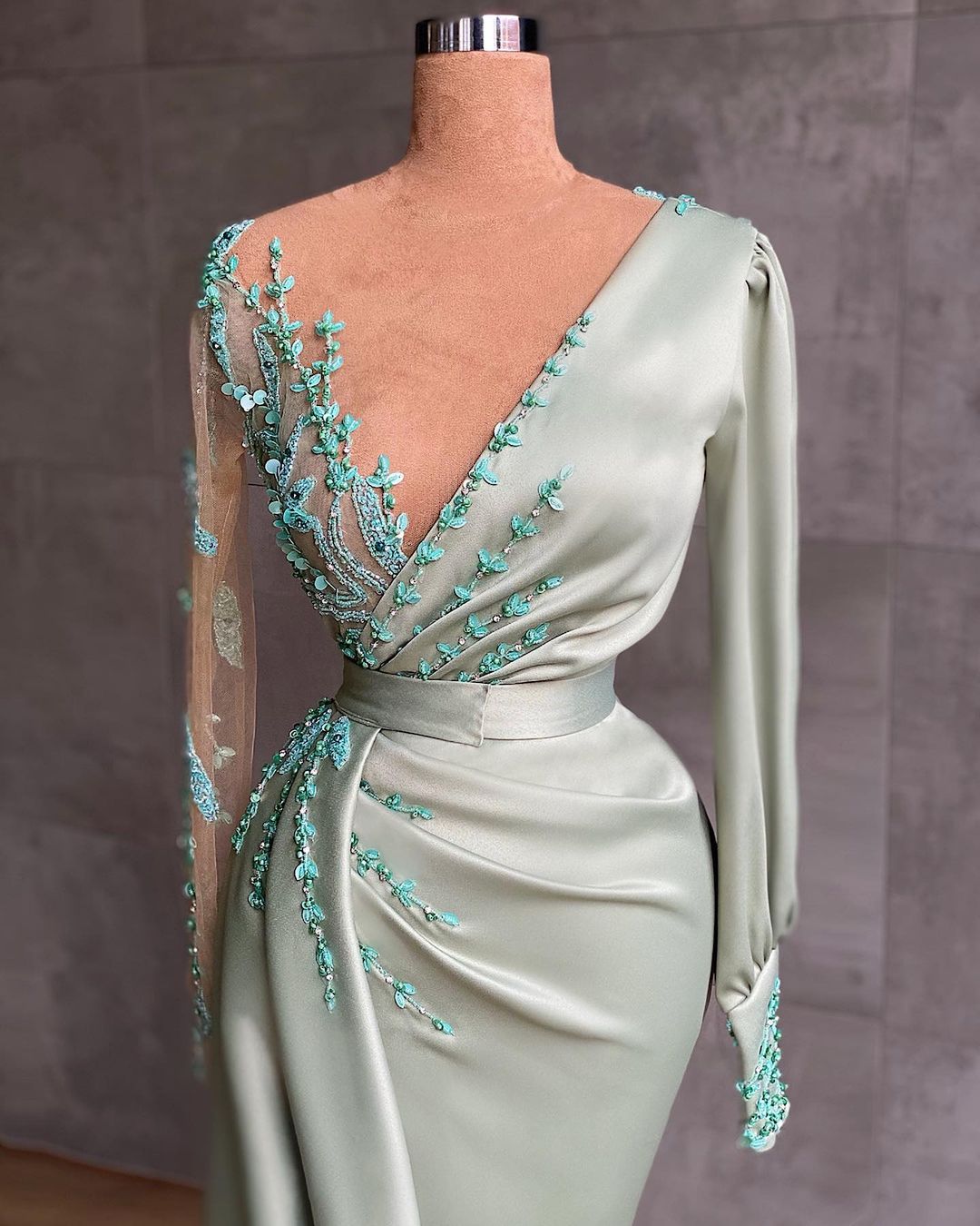  Long Sleeves Mermaid Prom Dress With Appliques