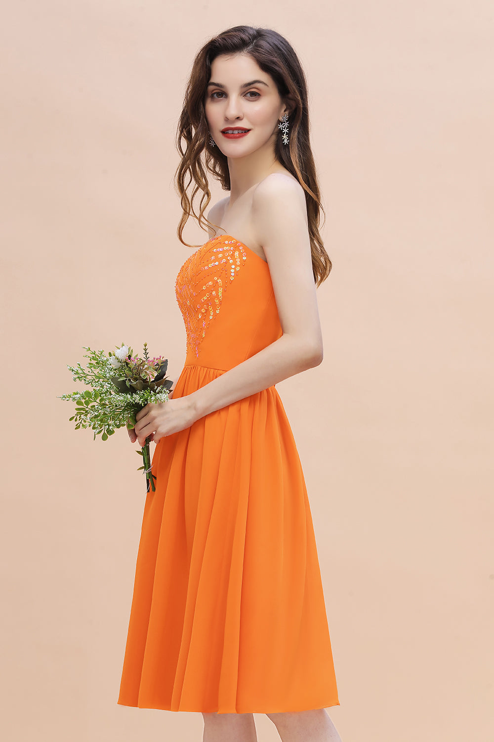 Pretty Strapless Sweetheart Chiffon Sequins Short Bridesmaid Dress with Ruffles