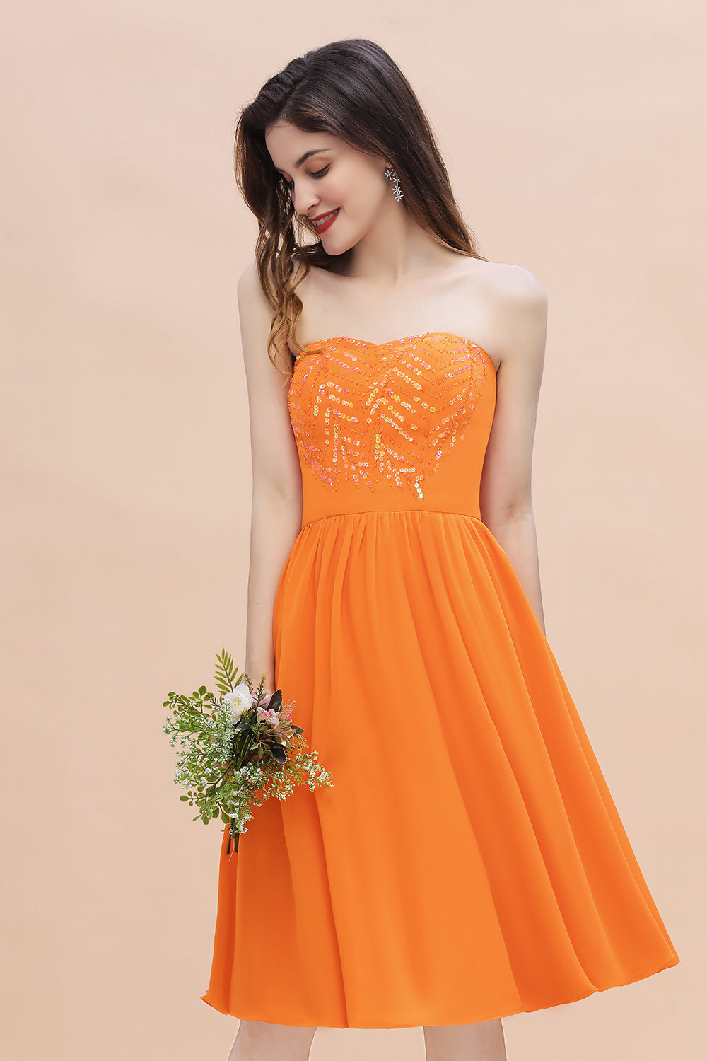 Pretty Strapless Sweetheart Chiffon Sequins Short Bridesmaid Dress with Ruffles