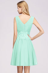 Pretty V-Neck Short Sleeveless Lace Bridesmaid Dresses Online