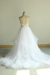 Sexy Spaghetti Straps Tulle White Wedding Dress Sleeveless A-line Bridal Gowns On Sale