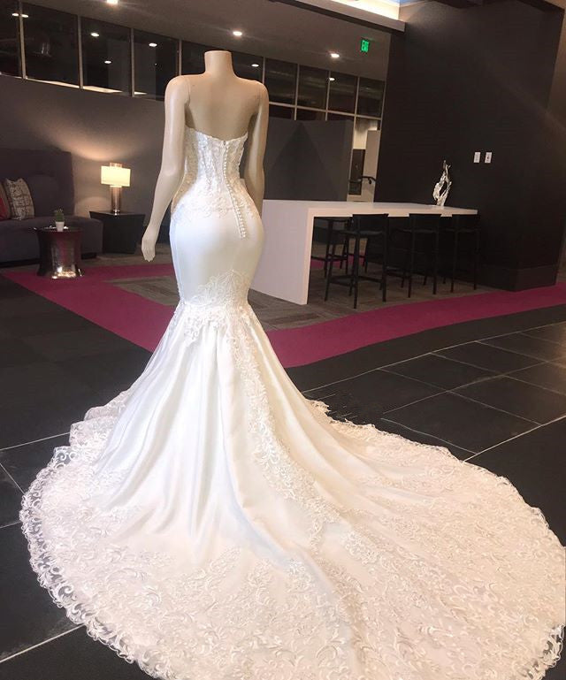 Sexy Sweetheart Mermaid Lace Wedding Dresses With Appliques Satin Ruffles Bridal Gowns Online