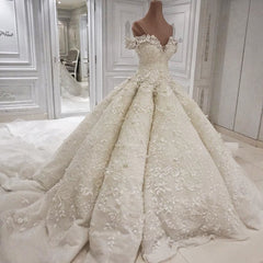 Sexy V-neck Off-the-shoulder White Wedding Dresses With Appliques A-line Ruffles Bridal Gowns On Sale