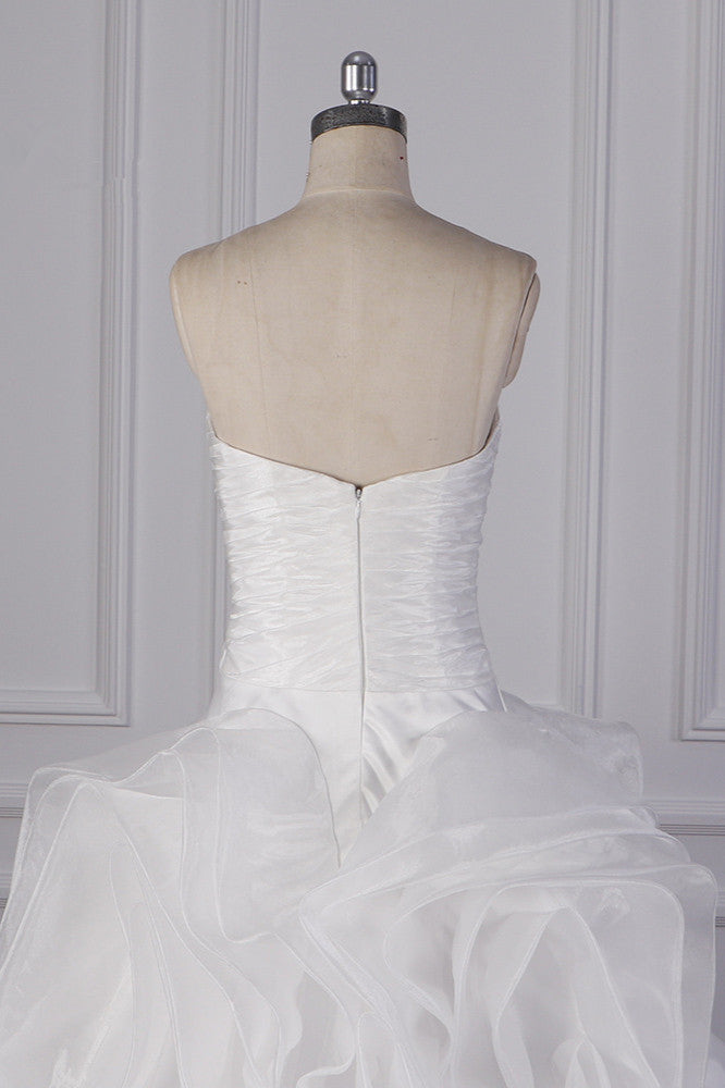 Stylish Organza Strapless White Wedding Dress Ruffles Sleeveless Bridal Gowns On Sale