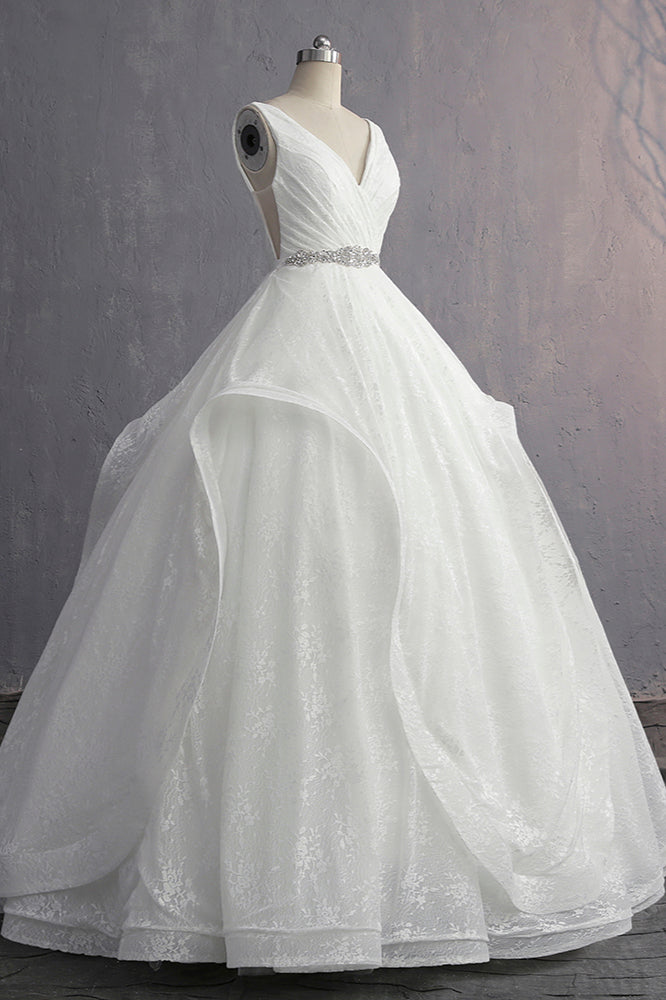 Unique V-Neck Ruffles Lace White Wedding Dress Appliques Sleeveless Bridal Gowns with Beadings On Sale