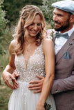V-Neck Sleeveless Wedding Dress Tulle Slit With Lace Appliques
