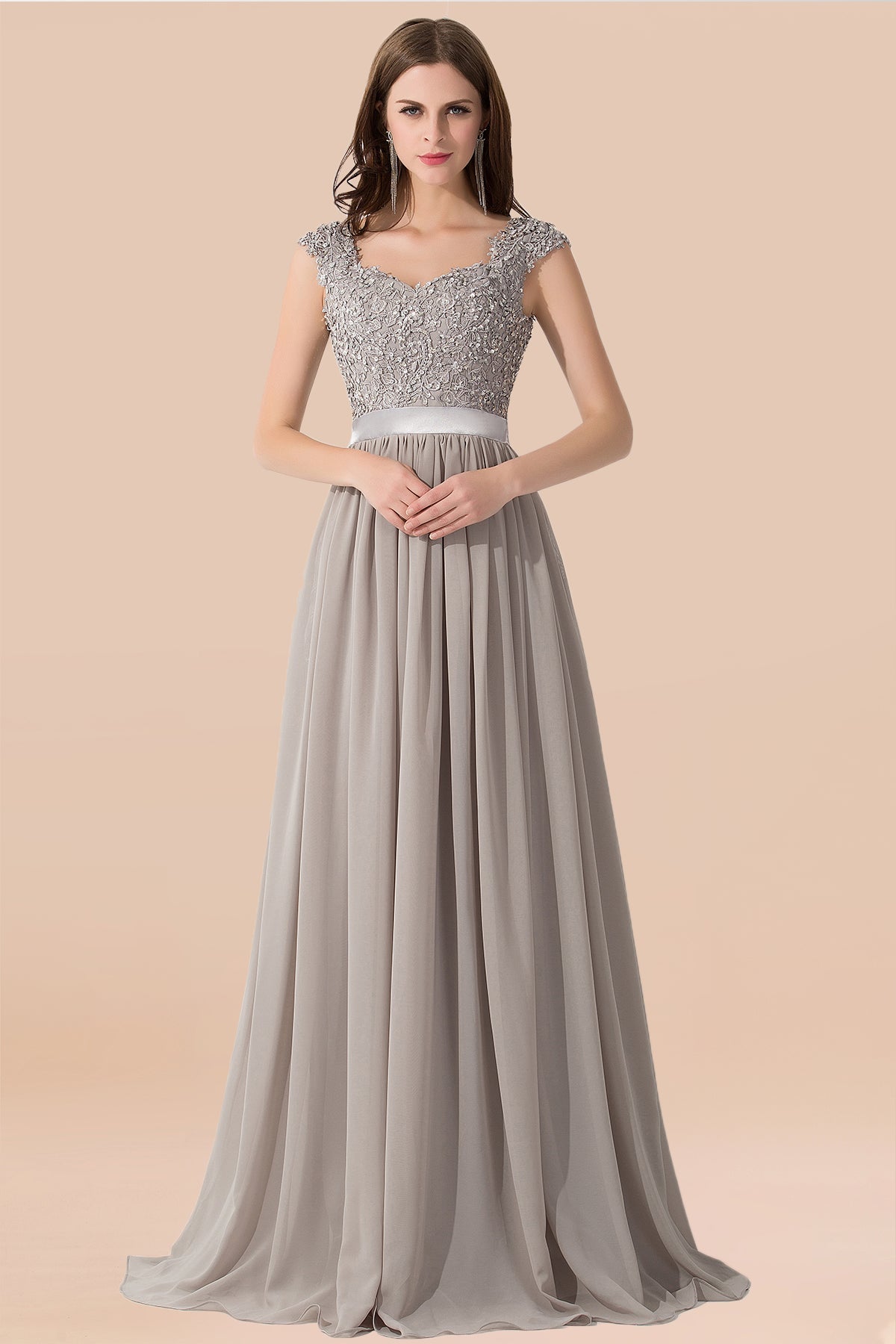 Vintage Silver Sleeveless Long Bridesmaid Dress With Appliques