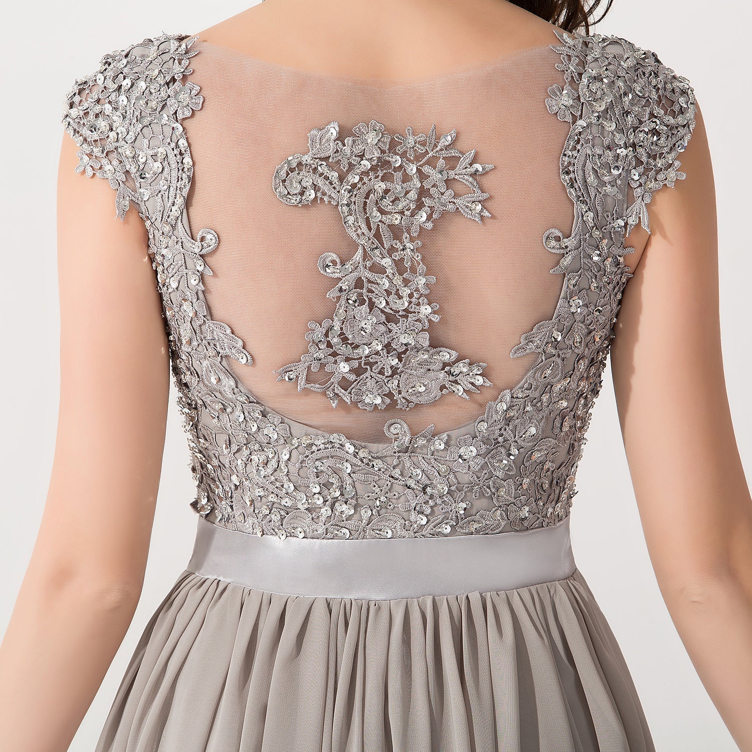 Vintage Silver Sleeveless Long Bridesmaid Dress With Appliques