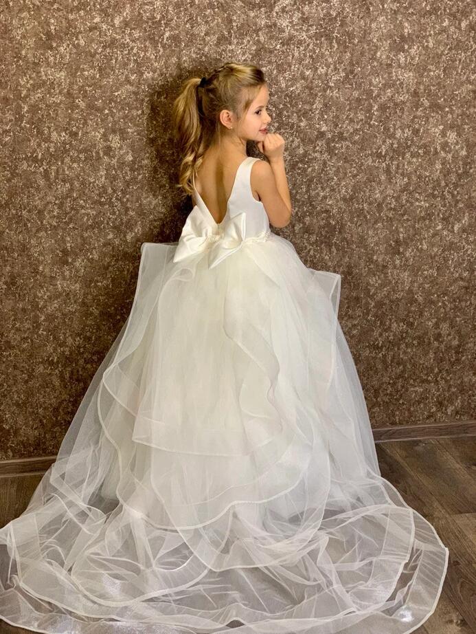 White Tulle Glitter Flower Girl Dress With Bowknot Back